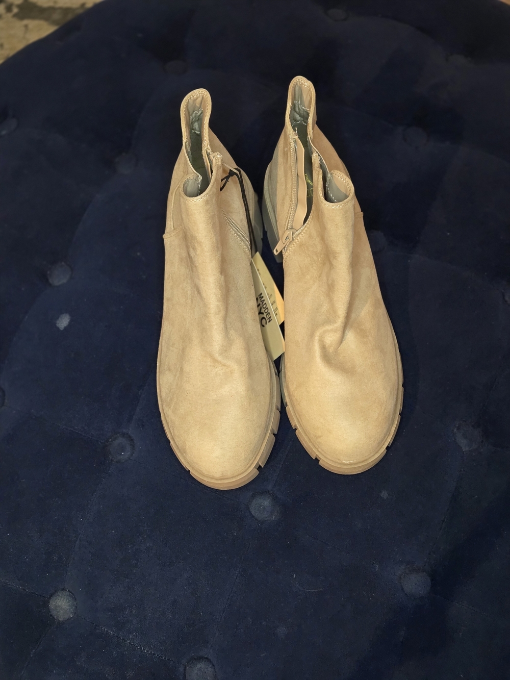Kids Tan Suede Chelsea Boots - Unbranded